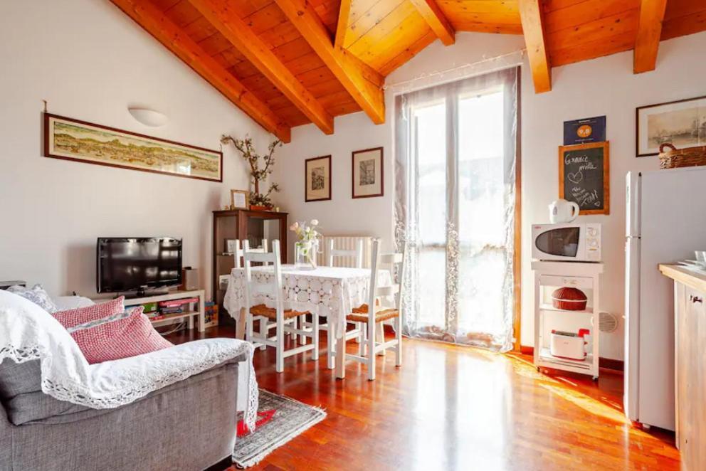 Ferienwohnung Il Nido Della Cicogna Certosa di Pavia Exterior foto